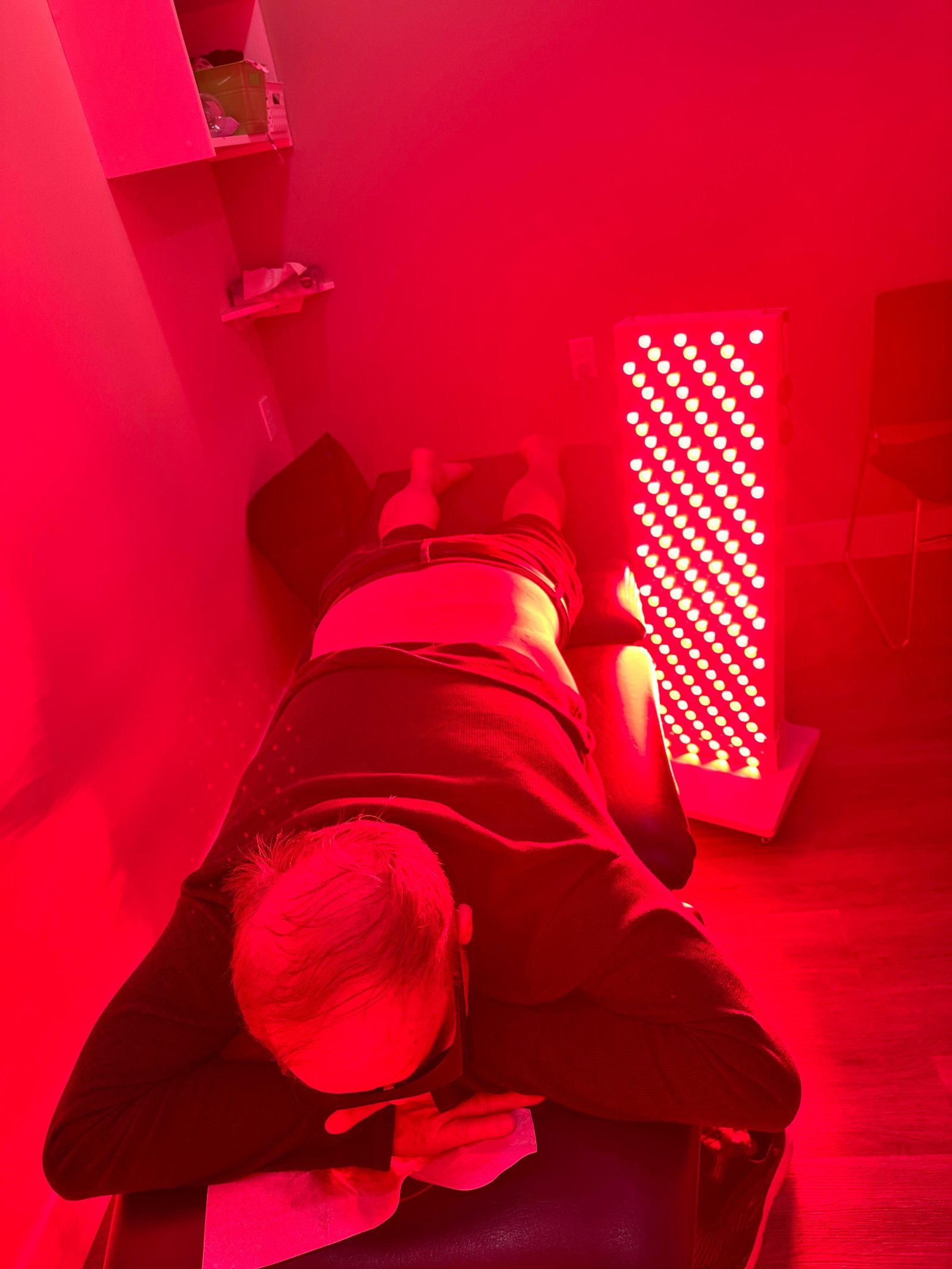 Red light therapy treatment at Get Well Physiotherapy